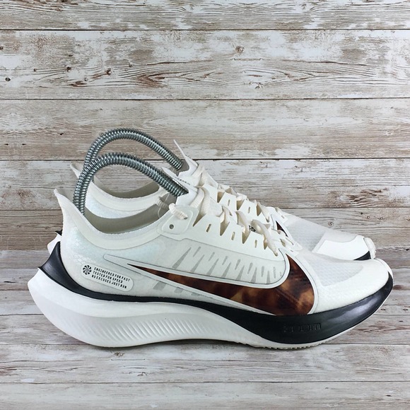 nike zoom gravity sail barely rose